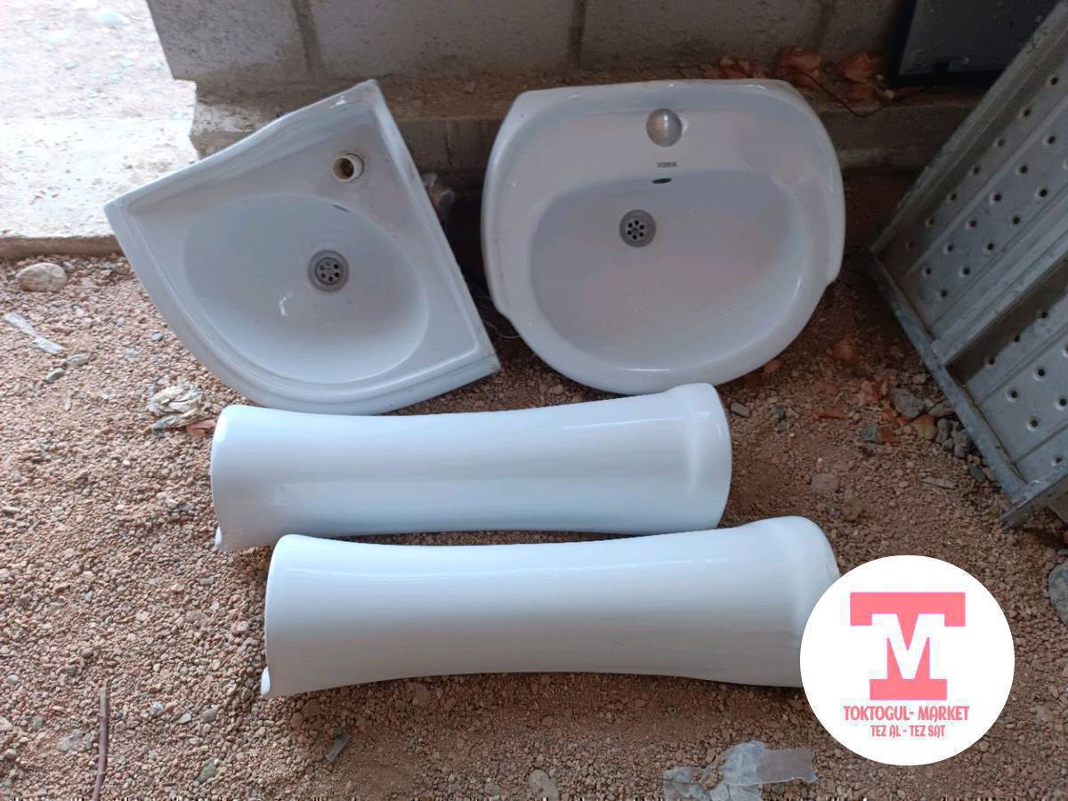 Раковина сатылат бу ар бири 1800 сомдон таза колдонулган чийиги жок