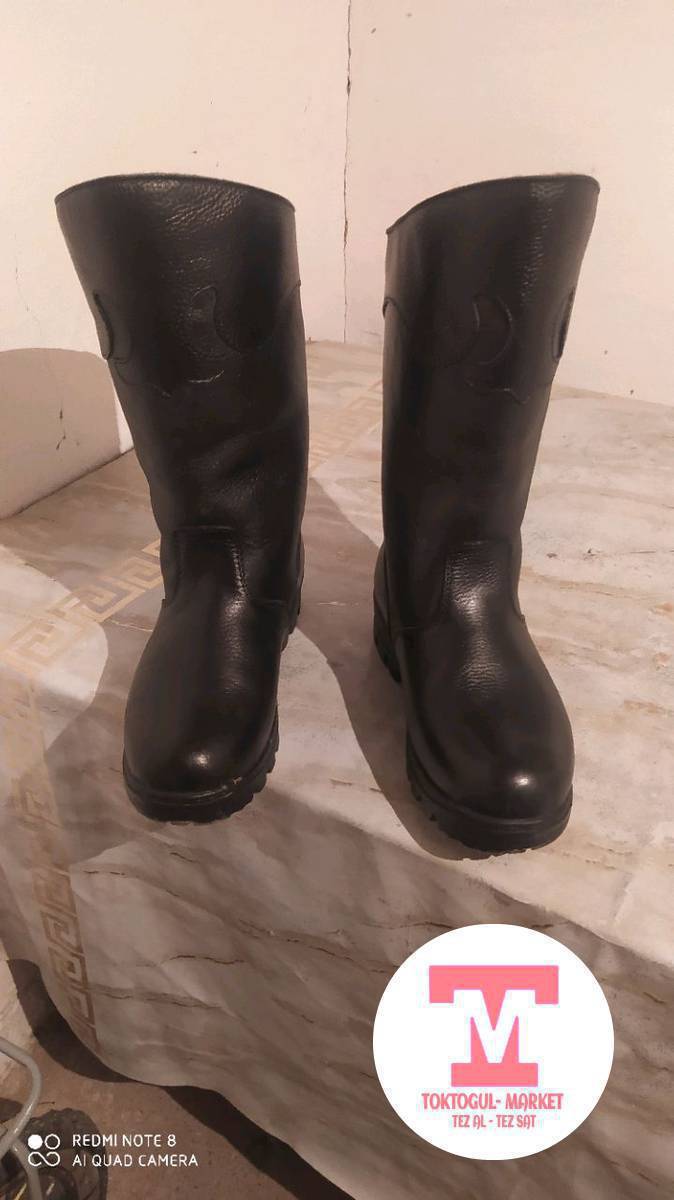 кышкы отук сатылат размери 42 баасы 6000