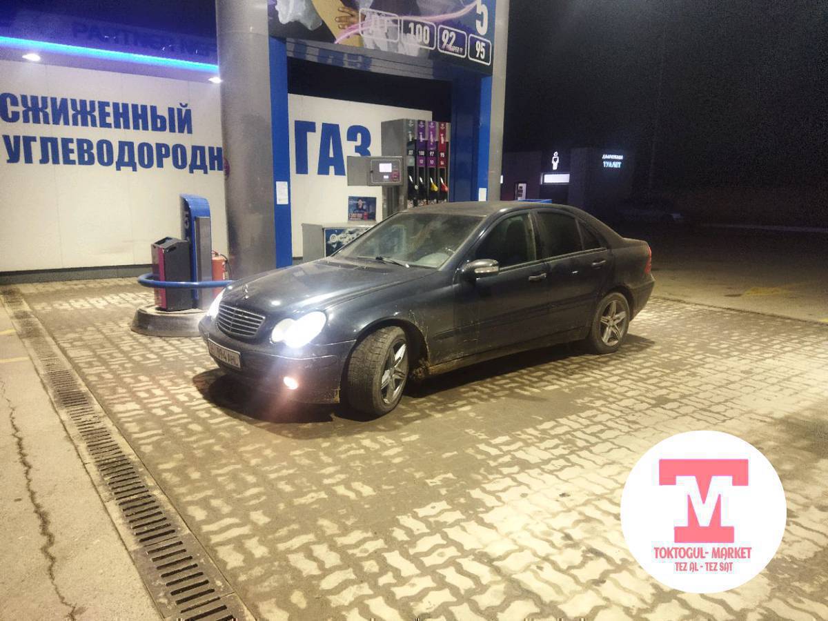 срочно Мерседес сатылат жылы 2002  об.2   плита матор механика 6 ступка малга алмашуу жолу бар