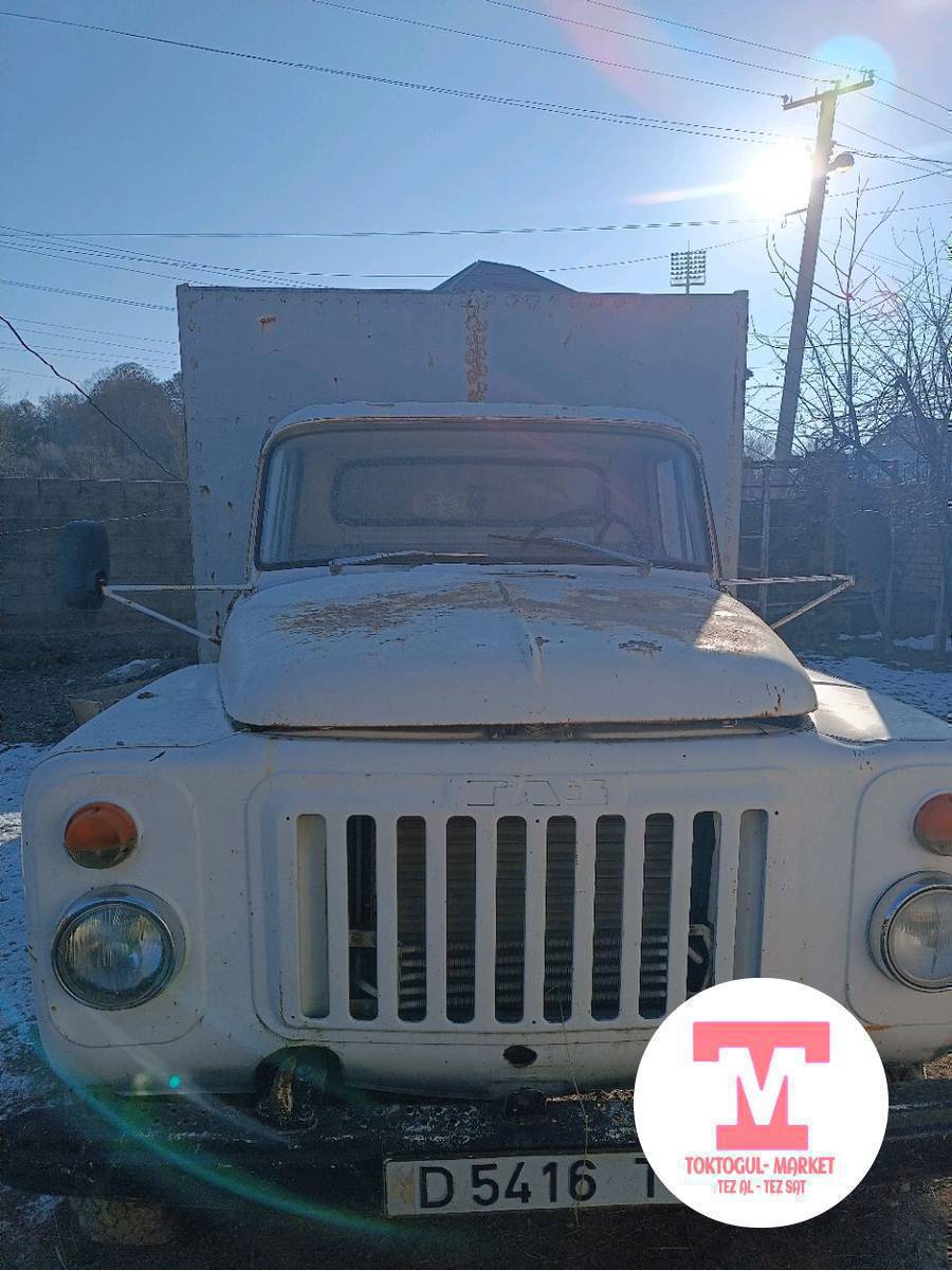 газ 53 сатылат 6 балону жаны.пониженный дубликат бар. 200  мин сом суйлошу жолдору бар.