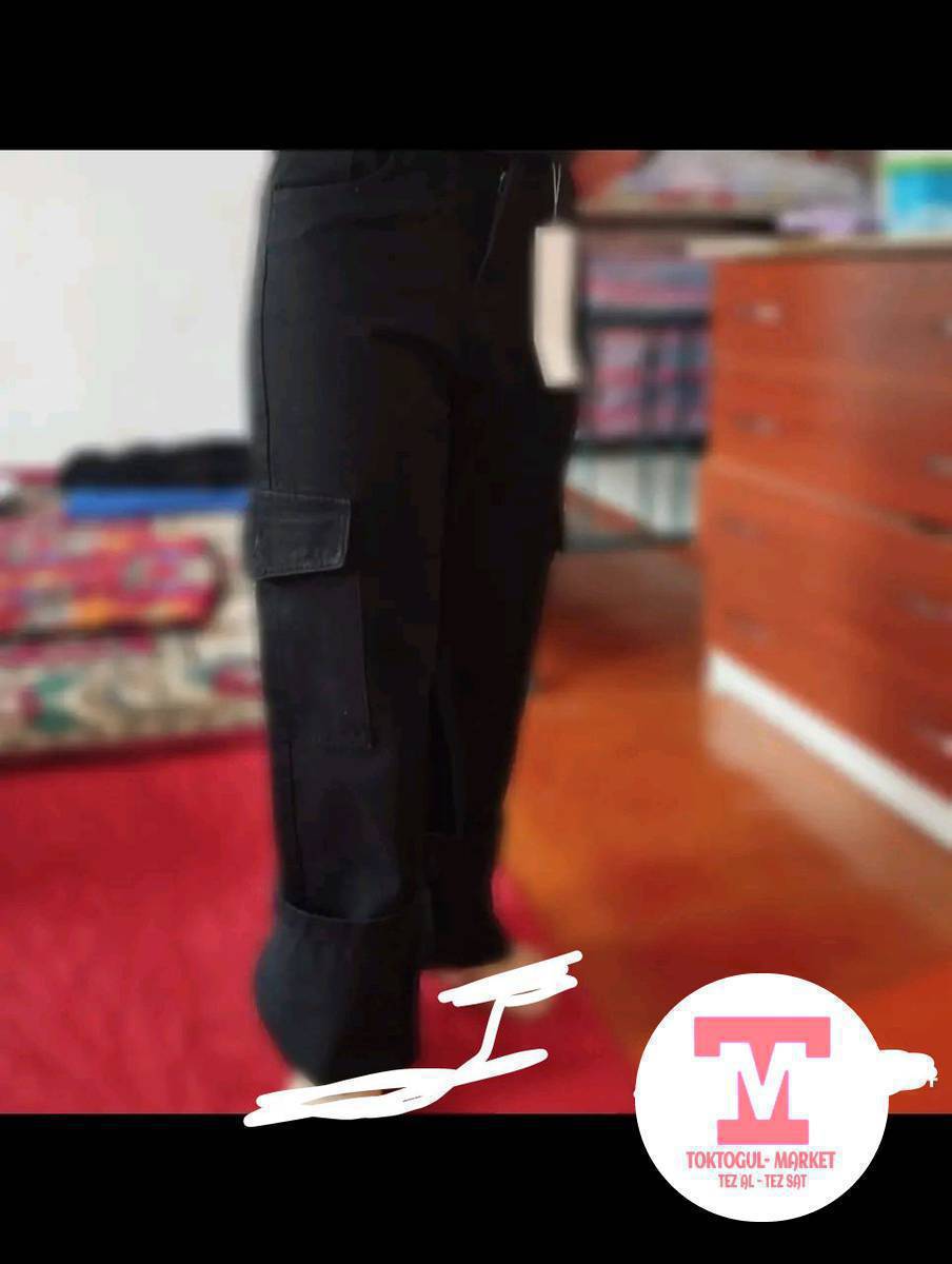 ушул жынсы сатылат размери S 800ко алганбыз 700 беребиз