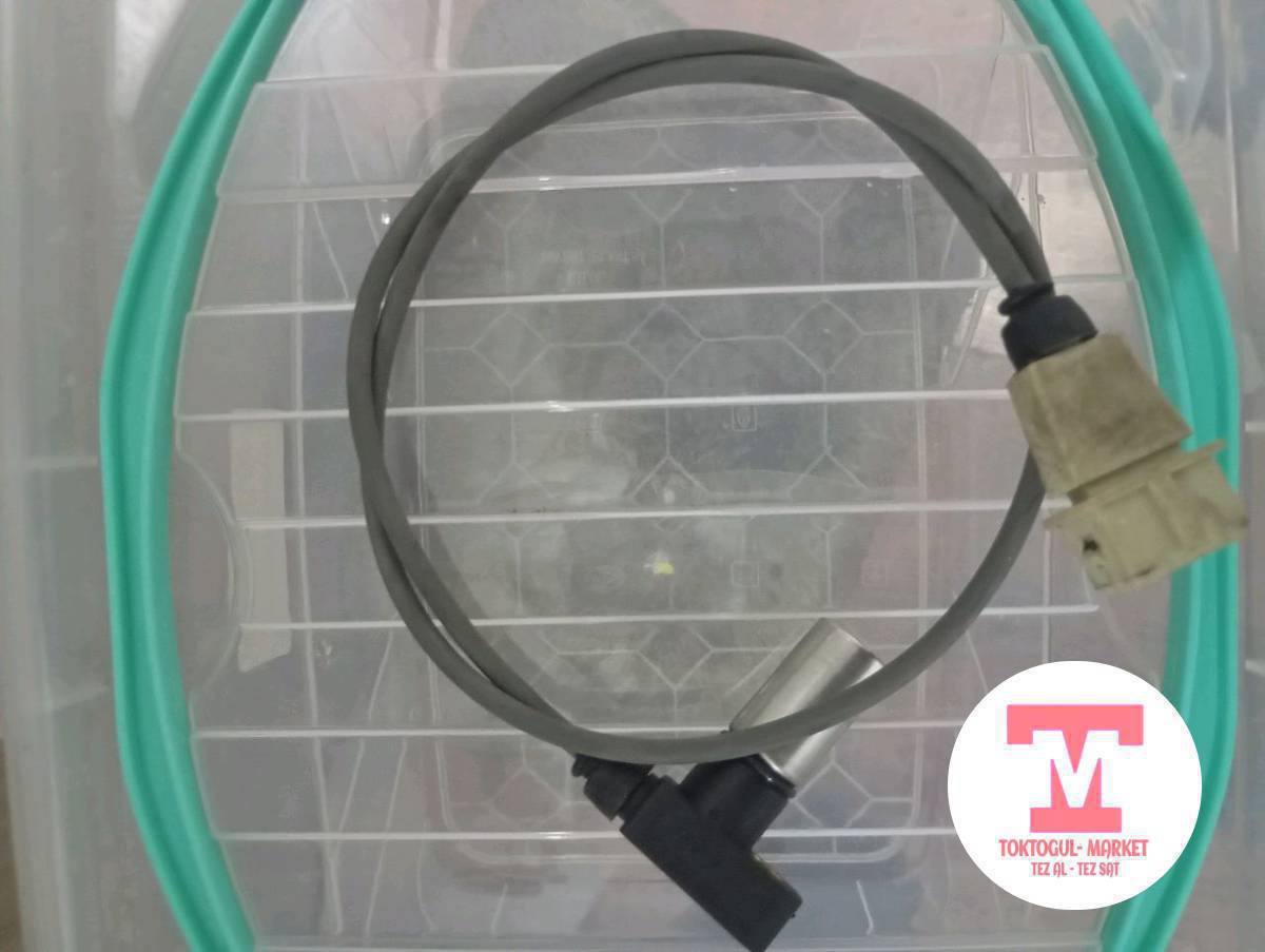 датчик Кален вал Ауди с4 2.8 2.6