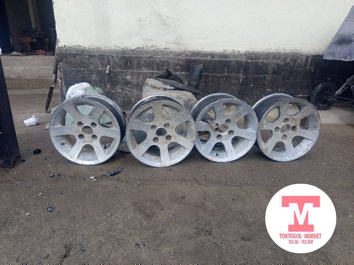 ушул еки керектуу буйум сатылат титандын размер 13 казан буфер полный конплек чыгыш иши Отто жакшы буфер 10мин болору титан 8мин болору бугункуго