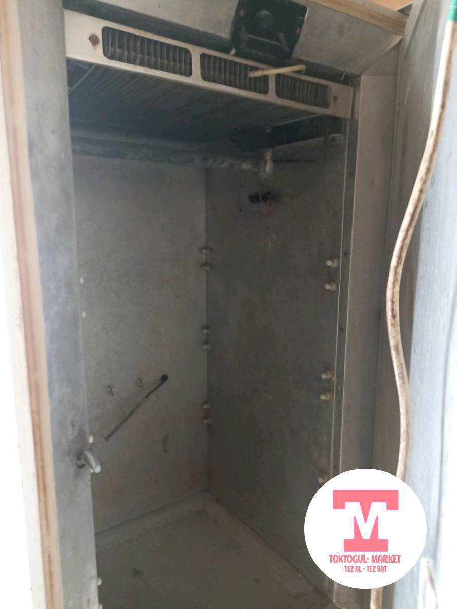 Чон холодильник сатылат баасы 10000 сом. адрес Токтогулда