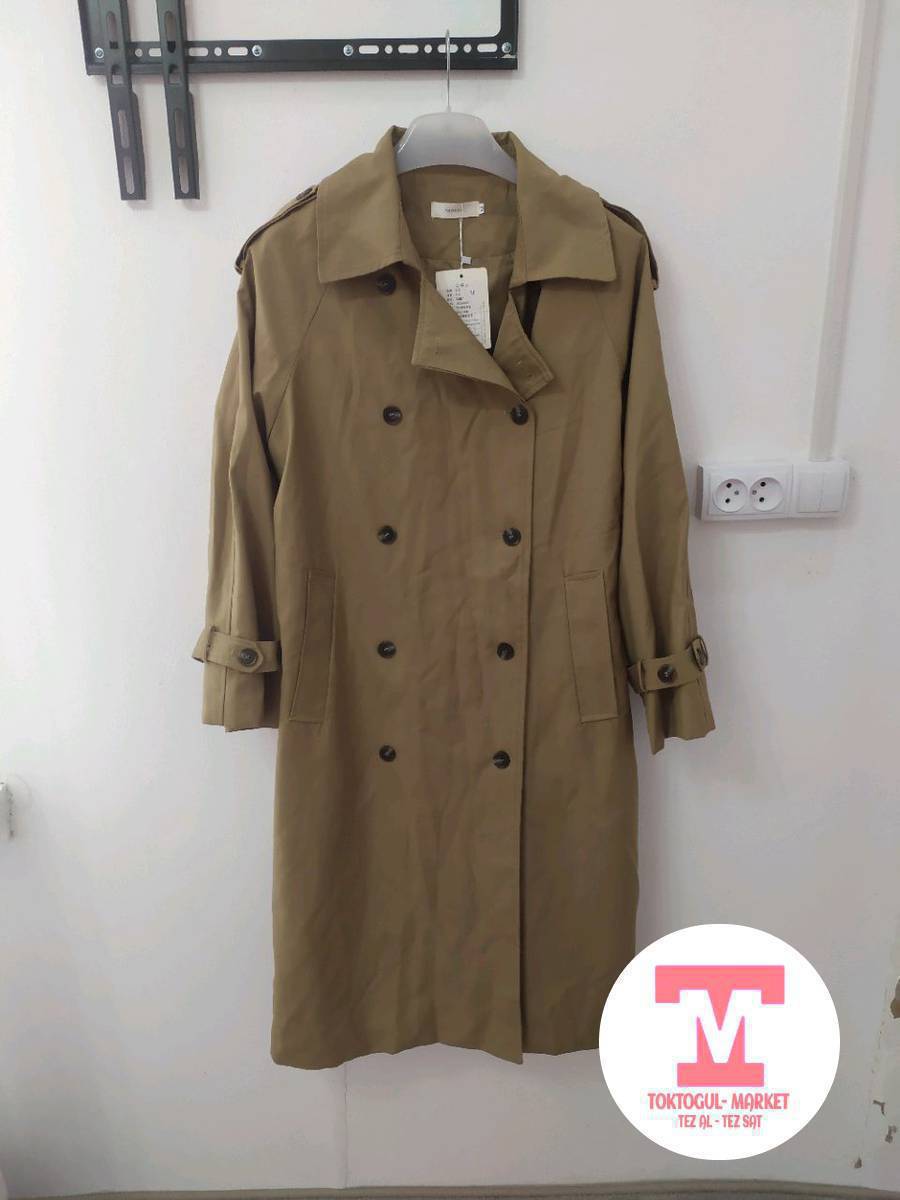 Ушулар сатылат.Тренч 1500 Безрукова 1500 размер 4xl юпка 700