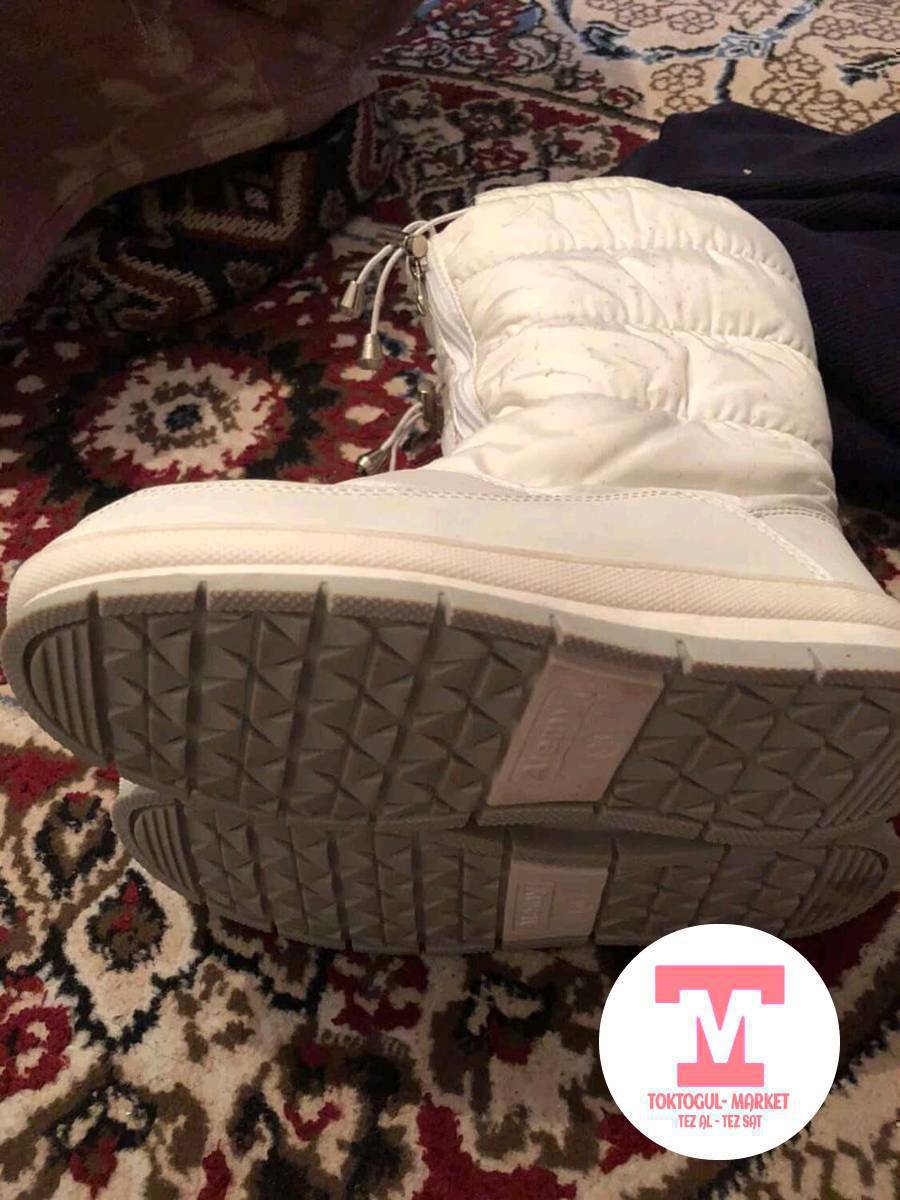 жаны кийилген эмес