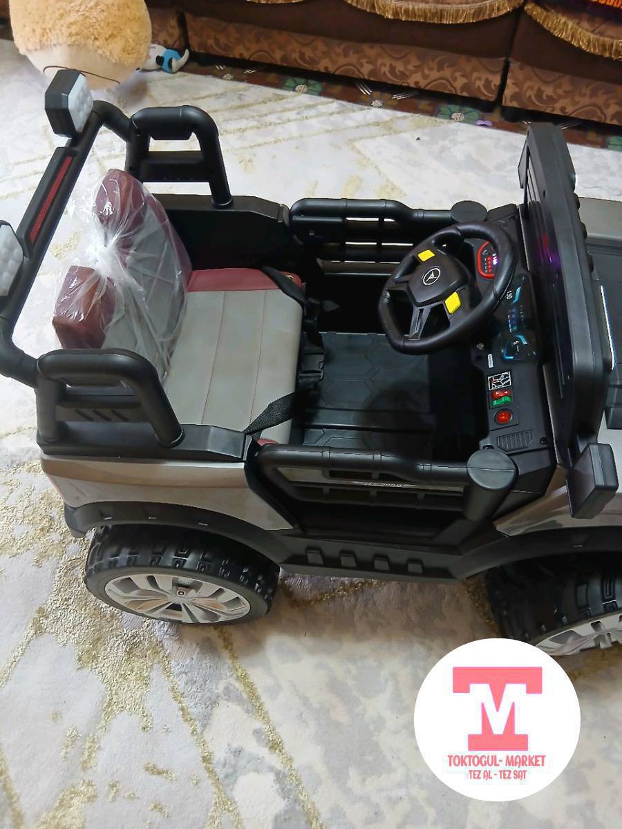 ушул машына сатылат жапжаны  кимге керек болсо байланышыныздар