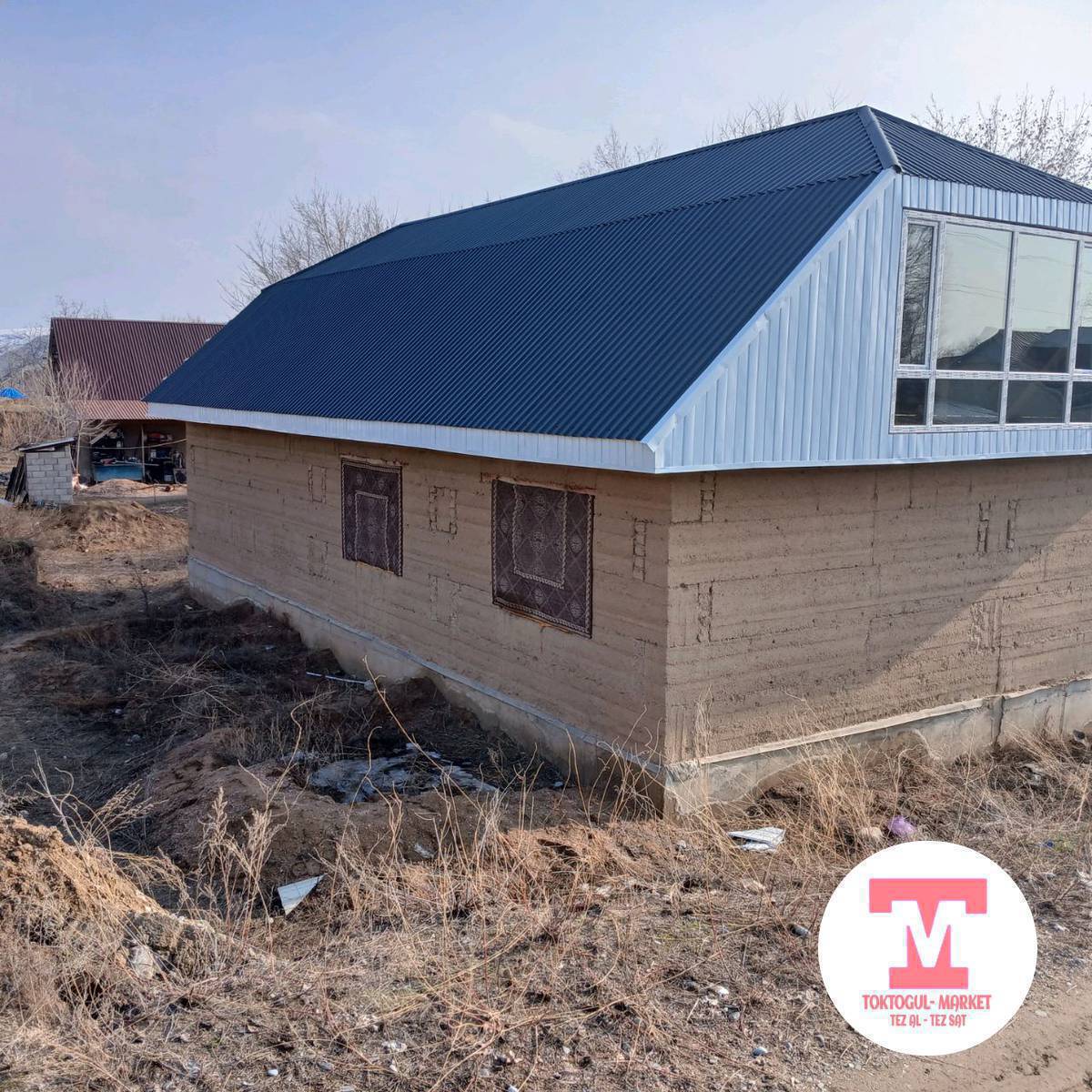 Крыша жабабыз бардык түрүн, кирпич койобуз, пеноблок койобуз, сайдинг кылабыз, айылдарга барабыз кепилдик менен