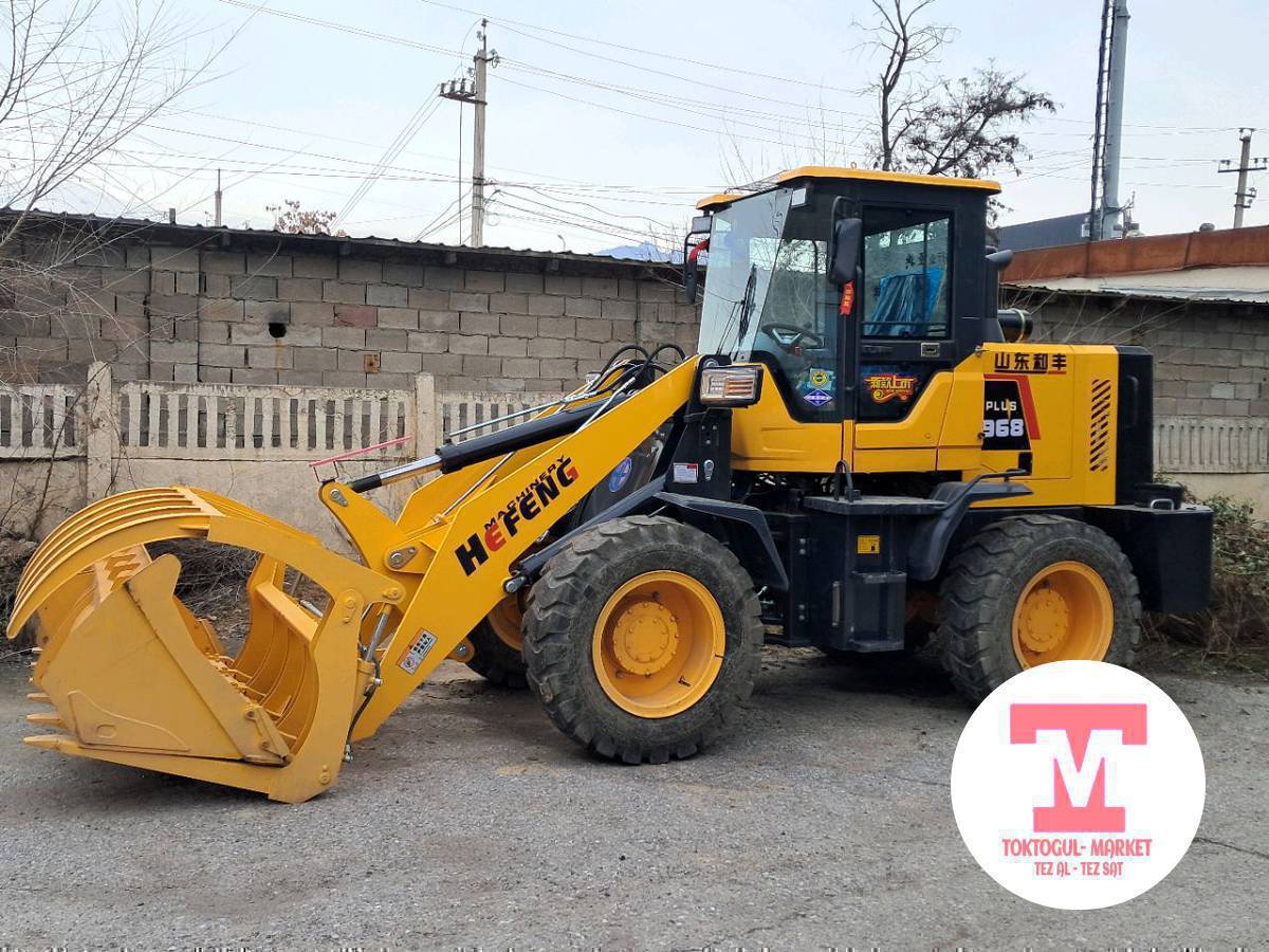 Погрузчик сатылат жаңы келди растамошка болду 1куб машинада сатылат
алда жаңы келген