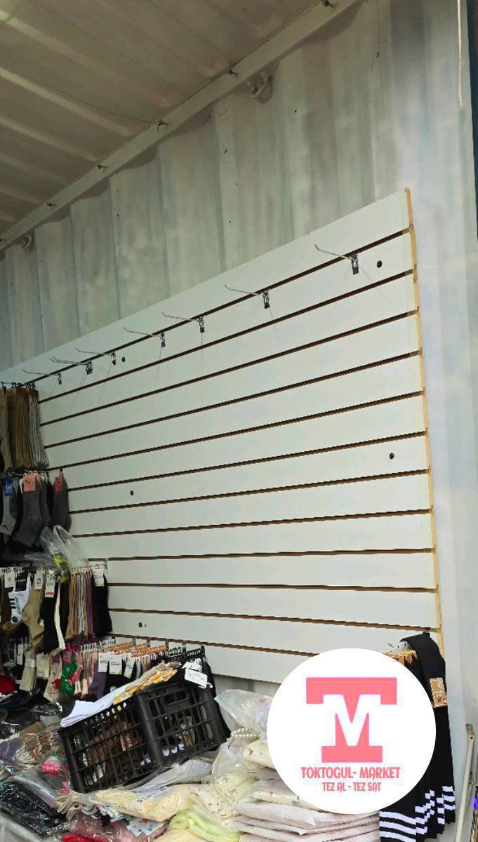 Ушундай листтер сатылат. 4штук материалы калын. баасы: 4500минден.