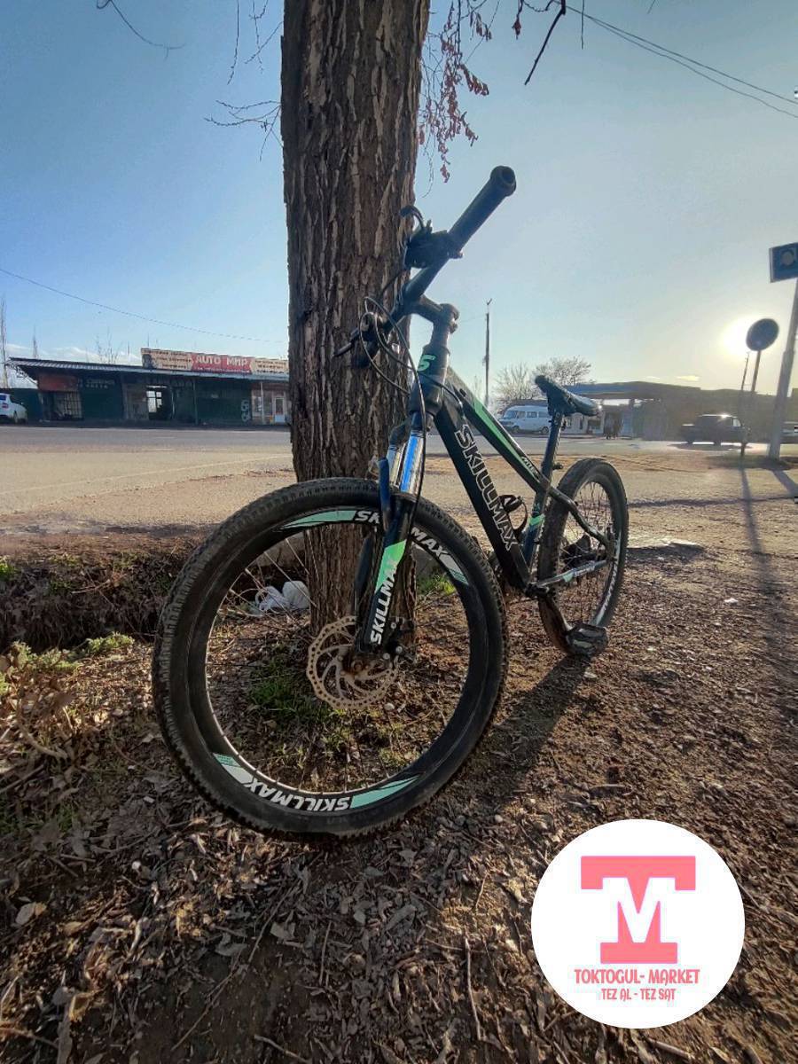 Велосипед SKILMAX Сатылат 
24-Размер майда чудо касяктары бар
арты тормозы жок 4000сом обмен телефонго бар