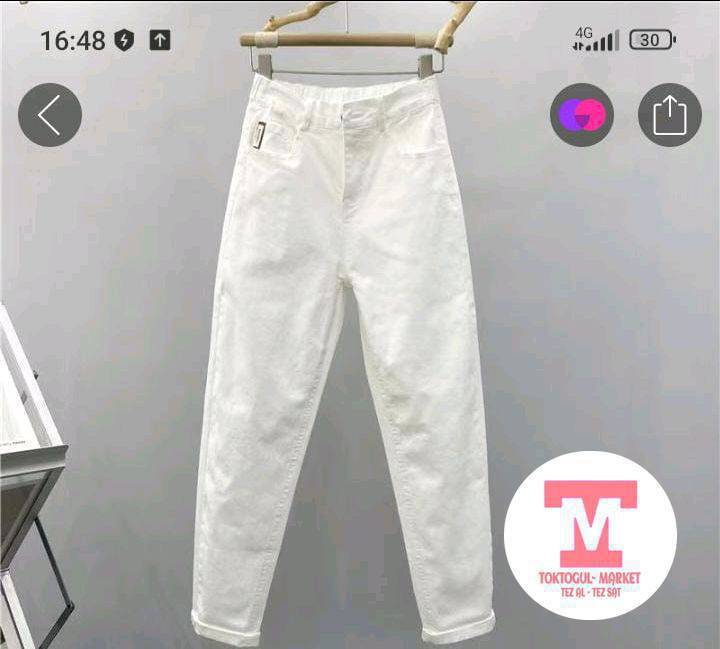 шым сатылат,размер 2XL,баасы:1000сом
футболкалардын размери:2XL,баасы :ар бири 500с