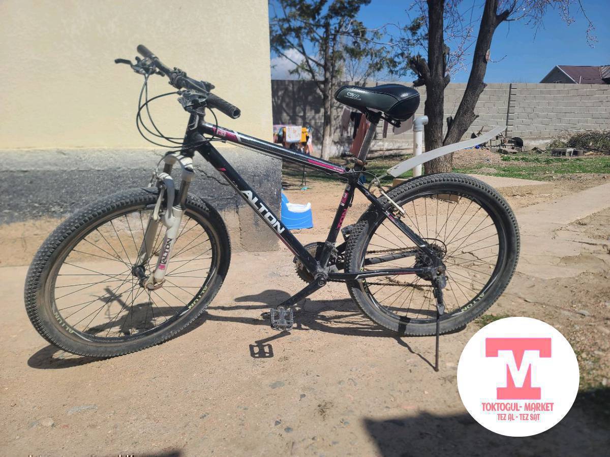 Велосипед 5000
Ходонок 1000 
Тел 0500606061
Ватс 0500606061