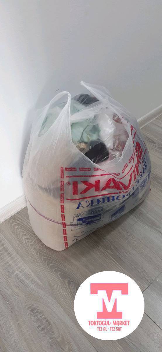 кийим бекер берем, детский жана аялдар 50 р кийимдер бар алып кетсенер болот центр