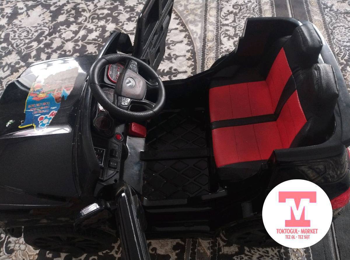 детский машина сатылат. Пульт, зарядниги да бар. Күзүндө 15000 сомго алынган. 12000ге берем. флешка окуйт