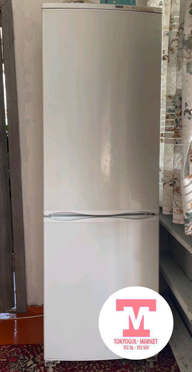 Холодильник Атлант двухкамерный колдонулган сатылат