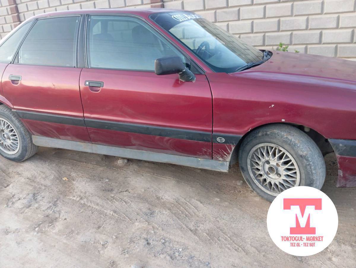 Ауди 80 сатылат 18 карбюратор. 1989 жылы орто абалда.Баасы 80 мин.Гидрач бар документ таза