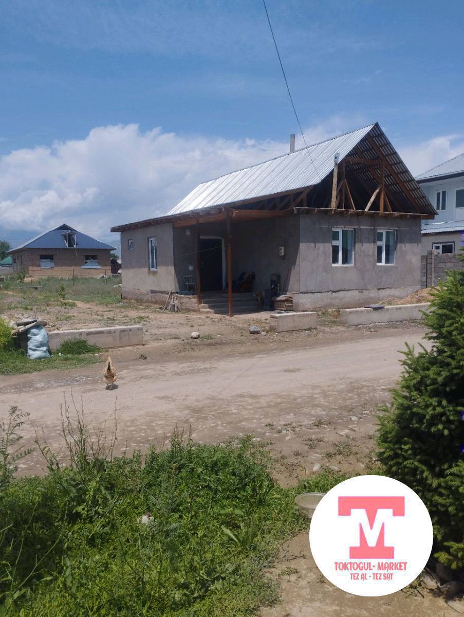 Там сатылат Акжондун экинчи кочосу маршрут откон кочо жаныбызда суу чыгат свет бар