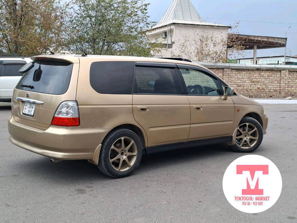 Адюссей сатылат баасы келишим баада. Жылы 2000 обём 2.3.....  4WD абалы жакшы.