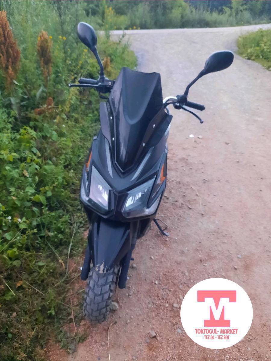 скутер сатылат самурай жакшы абалда 150куп