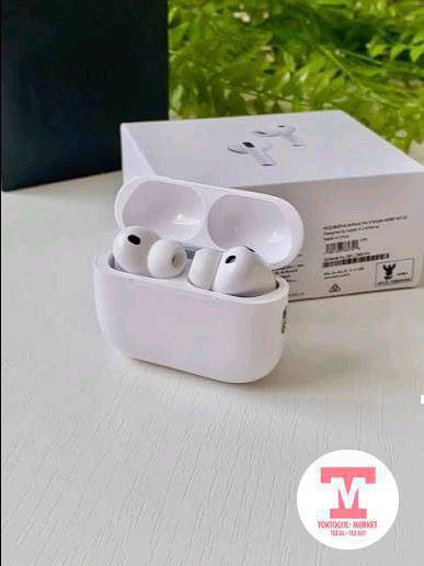Смарт саат сатылат, Каробкасы жок состояние жакшы 💯
AirPods Por 3 сатылат жаңы 
коробка дагы ачылган эмес 
1. Анимация при отключении ✅
2. регулировка громкости ✅
3. Алам десең түшүп берем ватсаптан жазгыла гарантия бар 💯💯💯