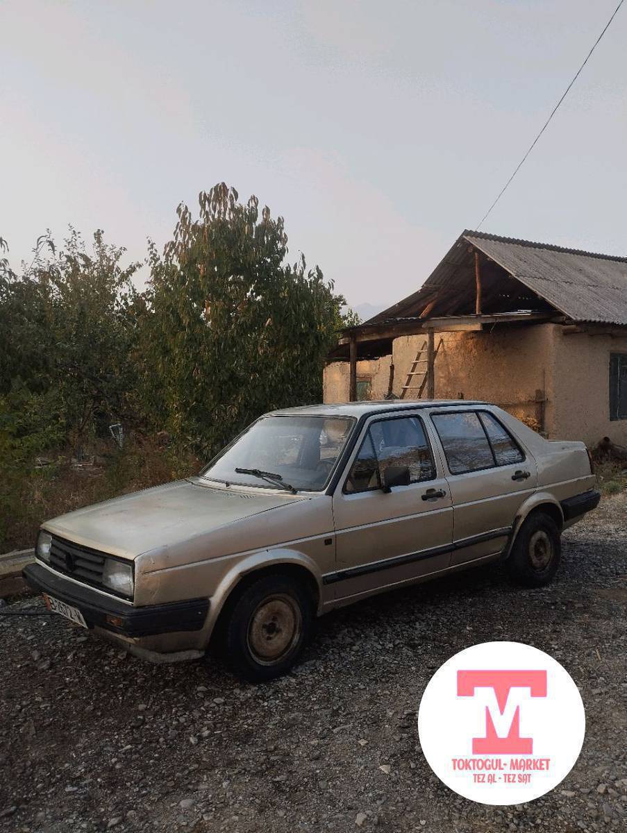 жетта карбюратор 1.8 машина тех.сост. жакшы мотор каропка жакшы